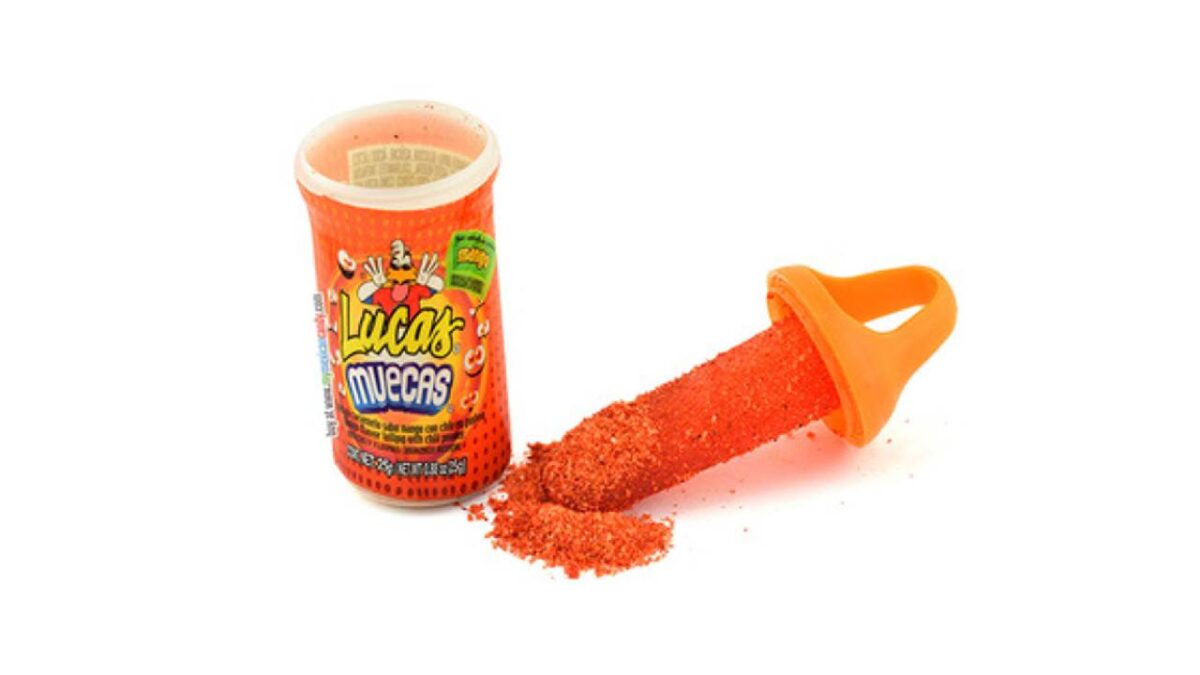 Lucas Muecas Mango Lollipop With Chili 25 gr - Image 2